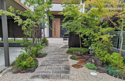 和風の庭の施工例 | 千葉県 東京都の造園 植栽 庭施工 【造園業専門店 新美園】